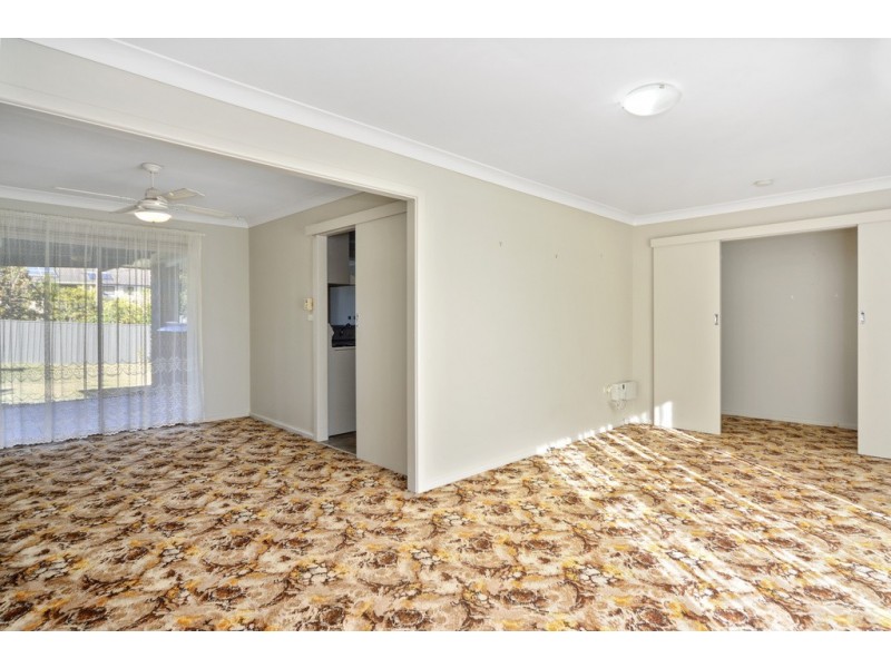 16 Salisbury Drive, Nowra NSW 2541