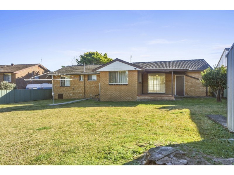 16 Salisbury Drive, Nowra NSW 2541