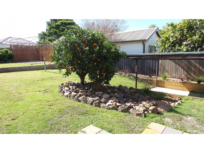 13 Shepherd Street, Nowra NSW 2541