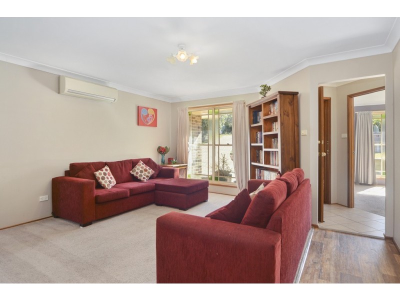 25 Lydon Crescent, West Nowra NSW 2541