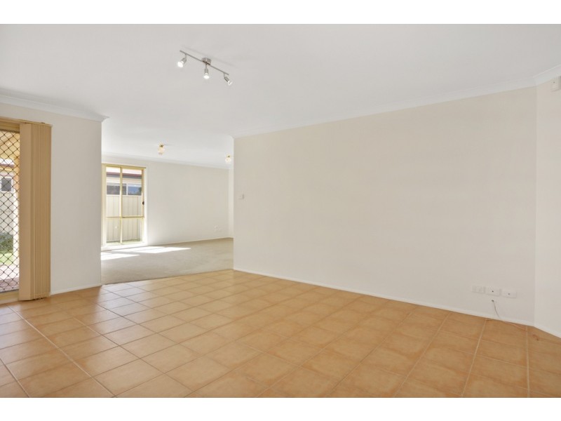 4 Stanbury Place, Worrigee NSW 2540