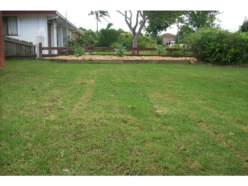 32 Salisbury Drive, Nowra NSW 2541