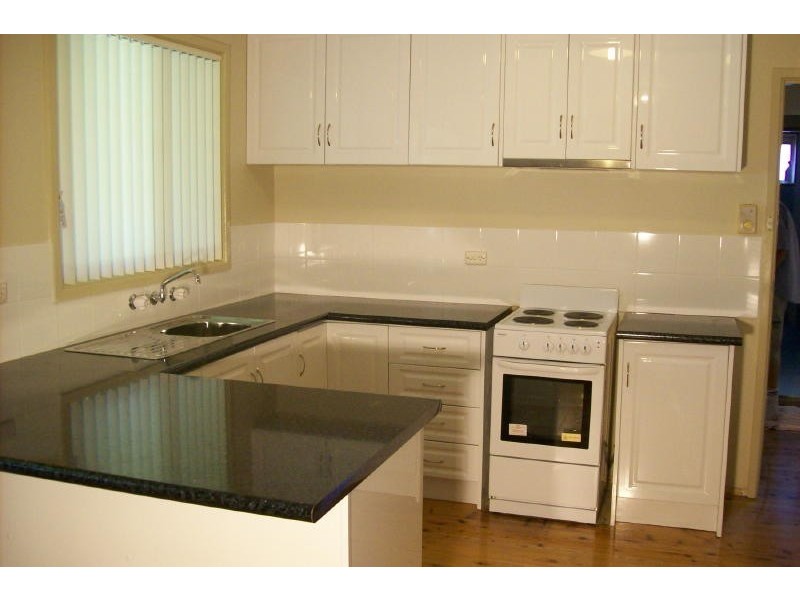 32 Salisbury Drive, Nowra NSW 2541