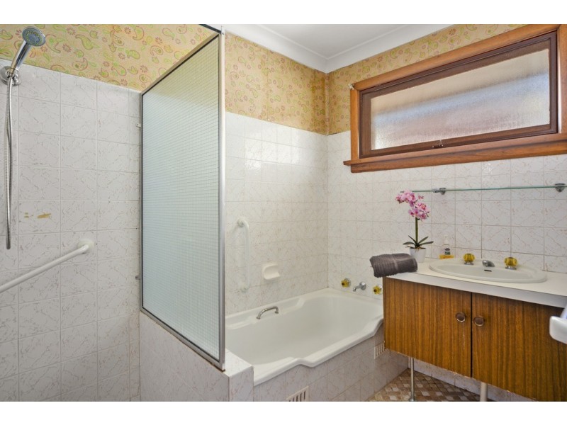 286 Princes Highway, Bomaderry NSW 2541