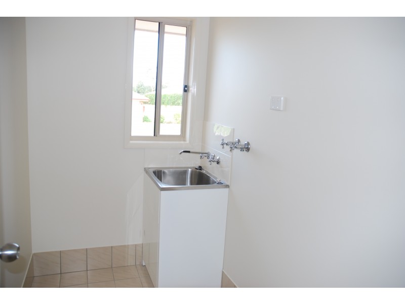 65 Arthur Street, Worrigee NSW 2540