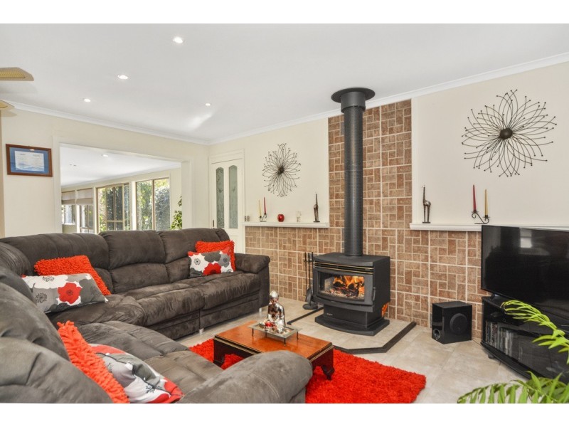 15 Spies Avenue, Greenwell Point NSW 2540