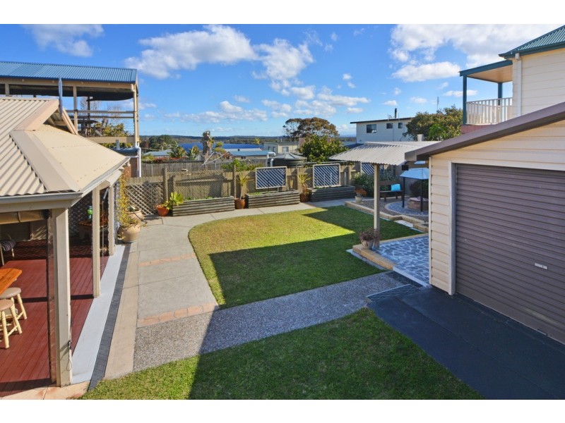15 Spies Avenue, Greenwell Point NSW 2540