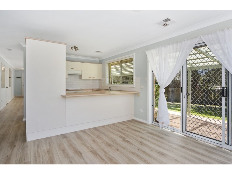 45 Illawarra Circuit, Worrigee NSW 2540