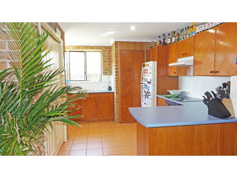 13 Robinia Way, Worrigee NSW 2540