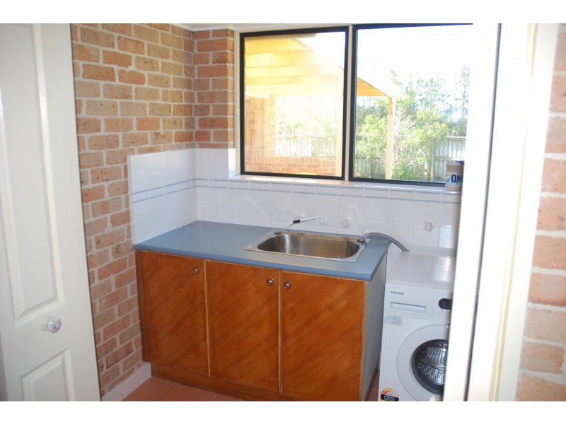 13 Robinia Way, Worrigee NSW 2540