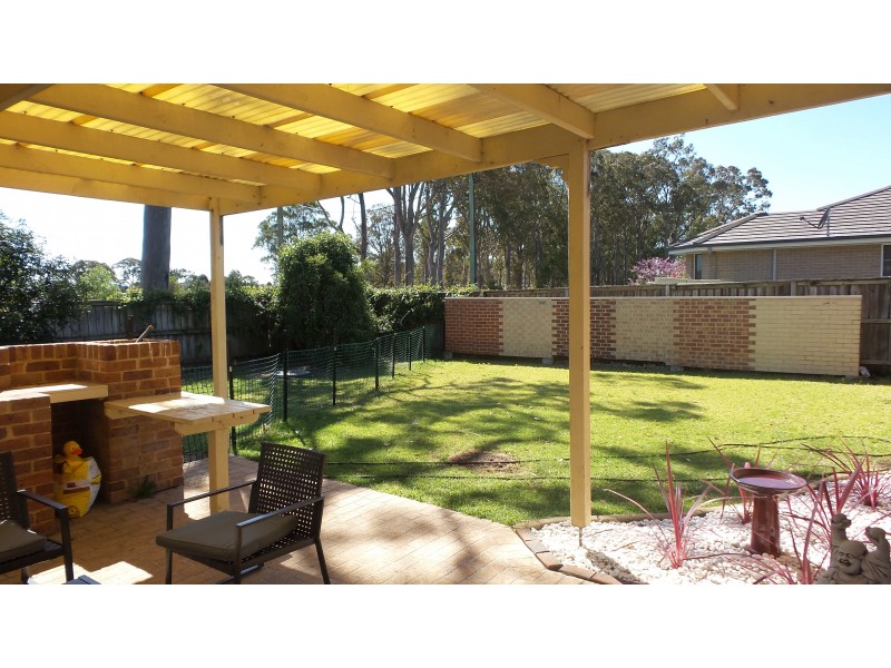 13 Robinia Way, Worrigee NSW 2540