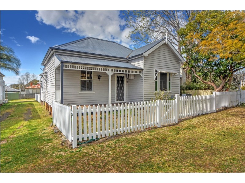 128 Osborne Street, Nowra NSW 2541