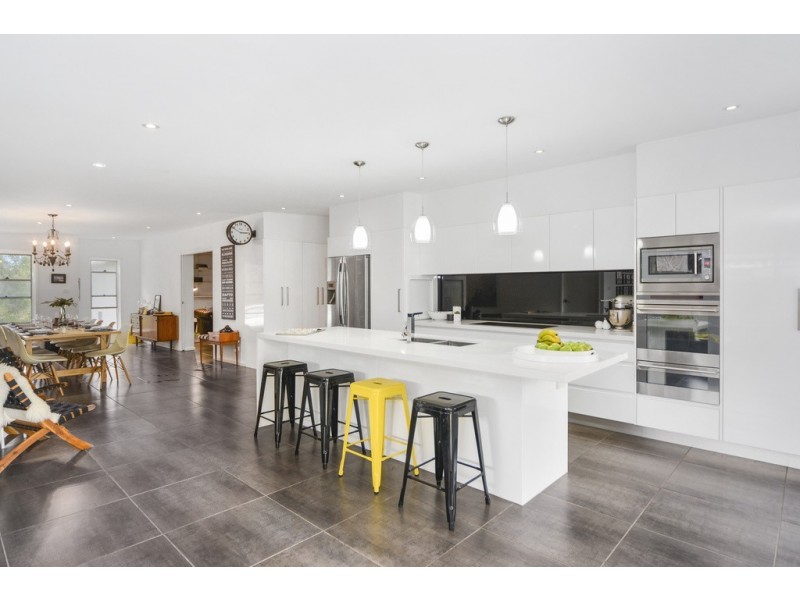 21 Bowada Street, Bomaderry NSW 2541