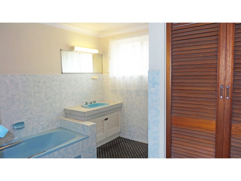 68 Riverview Road, Nowra NSW 2541