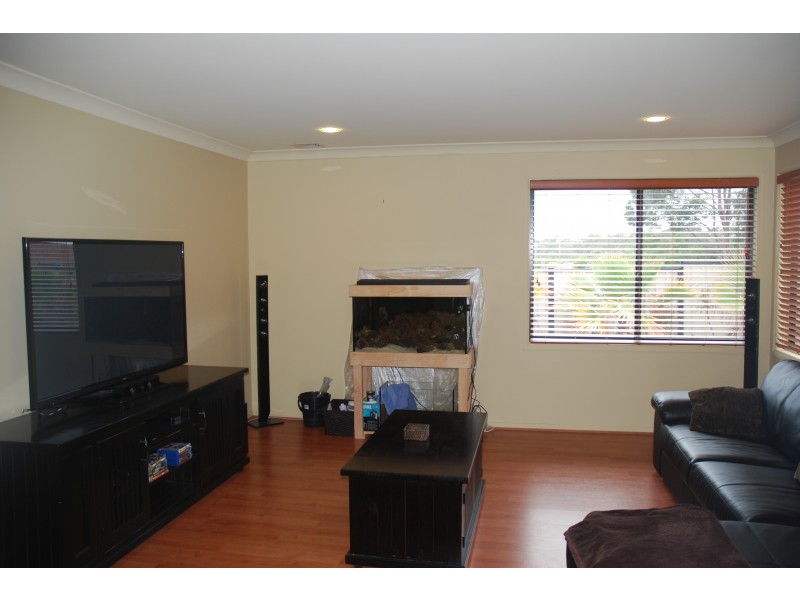 21 Royal Street, Worrigee NSW 2540