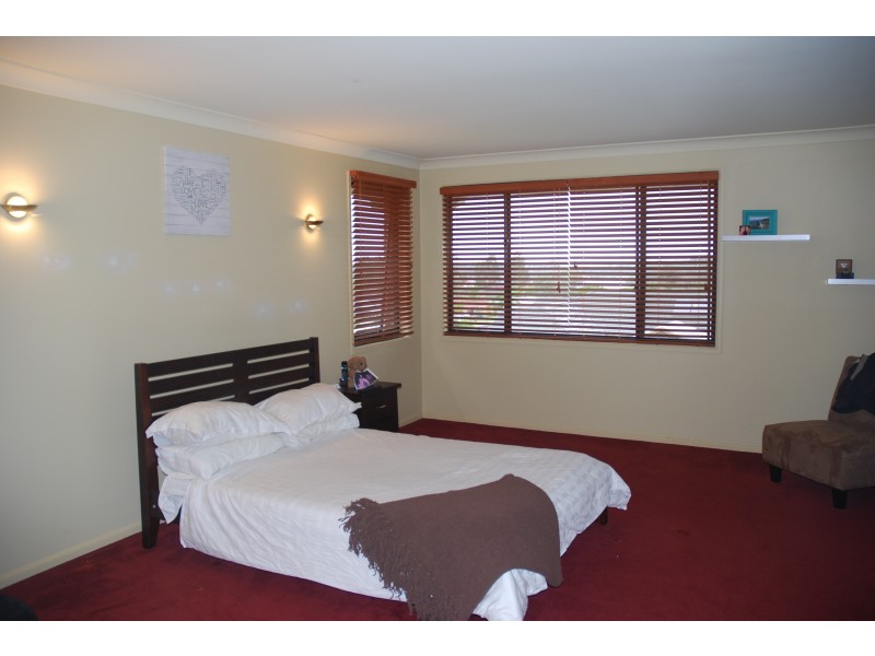 21 Royal Street, Worrigee NSW 2540