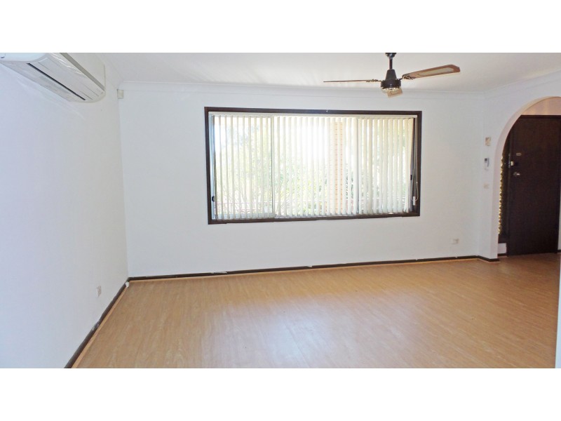 2 Castle Glen, North Nowra NSW 2541