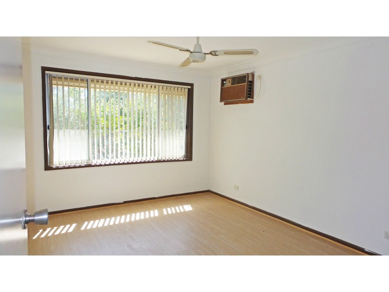 2 Castle Glen, North Nowra NSW 2541