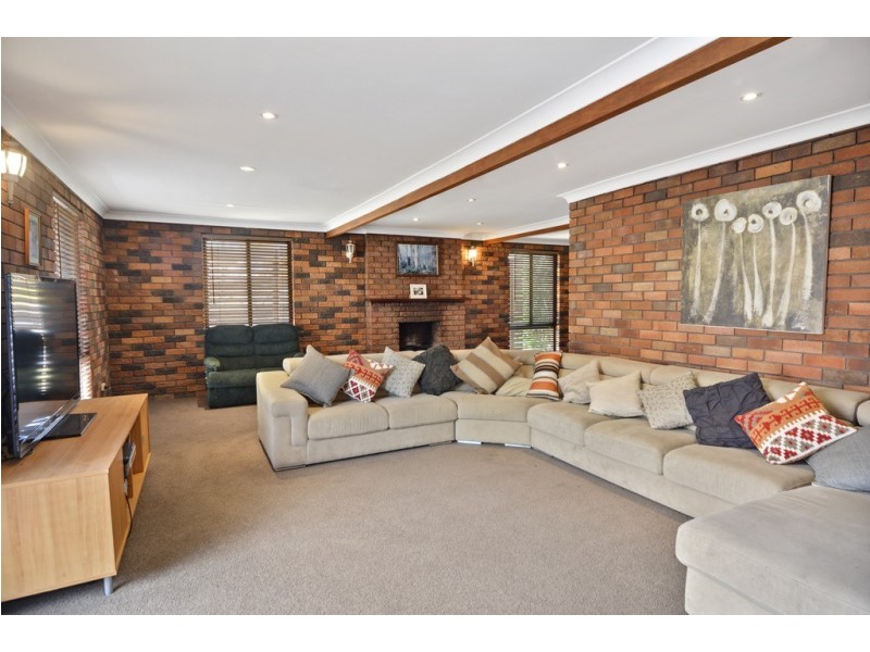 4 Hollands Road, Nowra NSW 2541