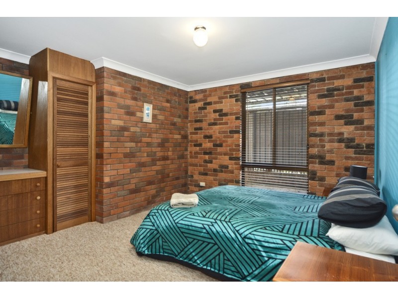 4 Hollands Road, Nowra NSW 2541