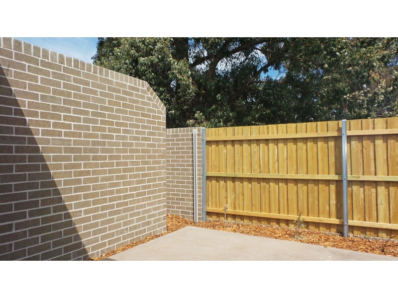 24 Hawthorne Avenue, Nowra NSW 2541