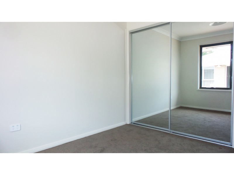 24 Hawthorne Avenue, Nowra NSW 2541