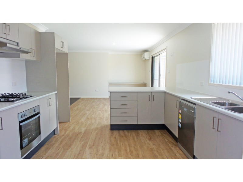 8 Gumnut Way, North Nowra NSW 2541
