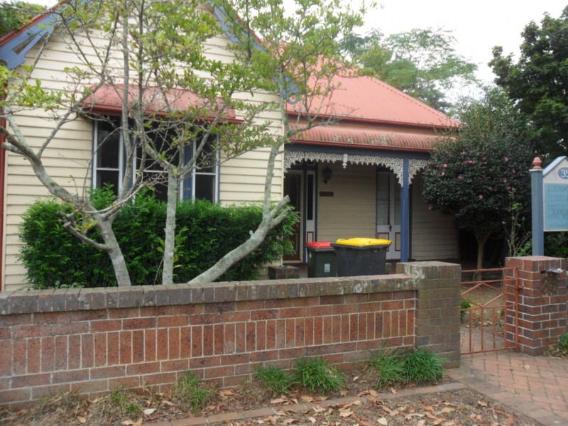 35 Bridge Road, Nowra NSW 2541