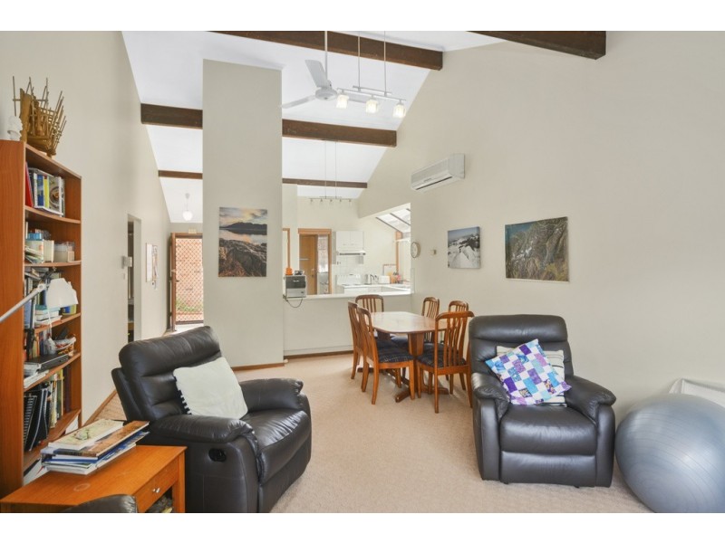 13/27 Bowada Street, Bomaderry NSW 2541