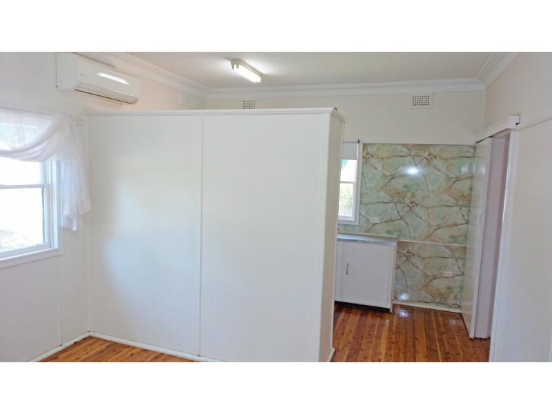 106 Shoalhaven Street, Nowra NSW 2541