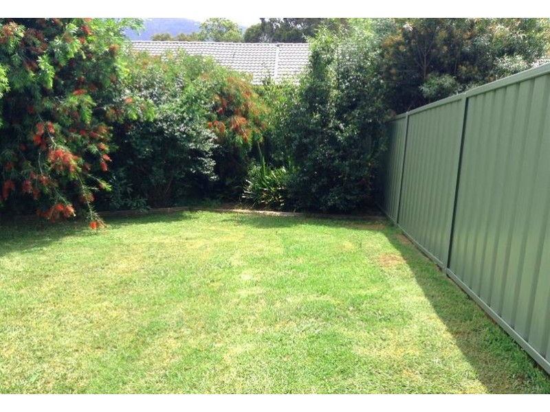 2/19 Wilari Close, Bomaderry NSW 2541