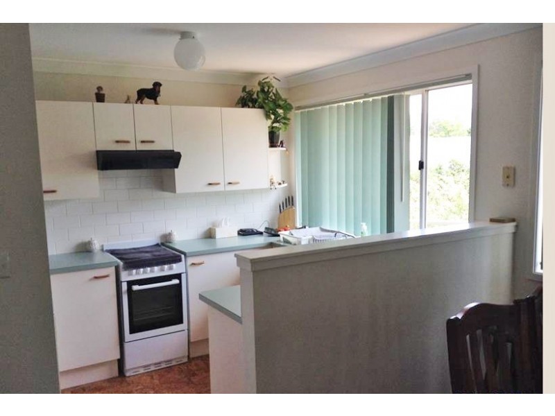 2/19 Wilari Close, Bomaderry NSW 2541