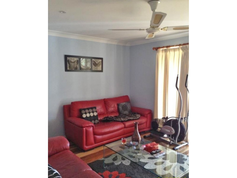 12 Bisdee Place, Nowra NSW 2541