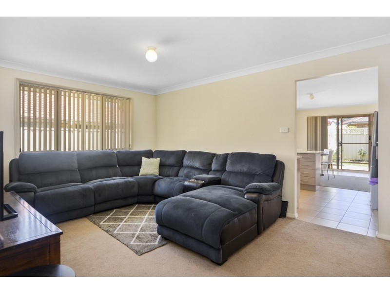 12 Neptune Place, Worrigee NSW 2540