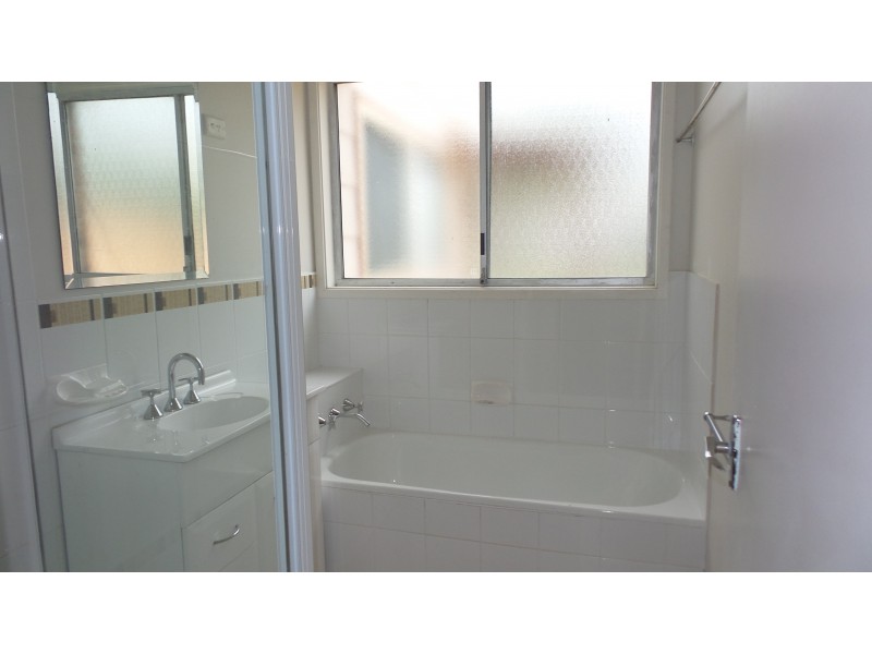 14 Devlin Avenue, North Nowra NSW 2541