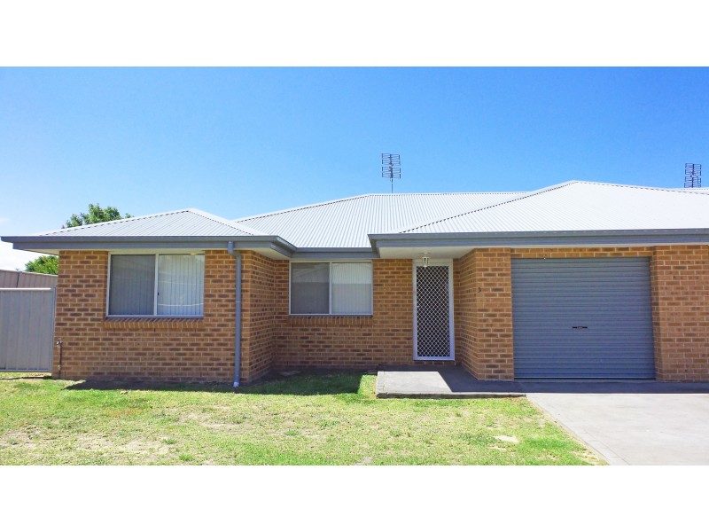 3/13 Hannah Place, Worrigee NSW 2540