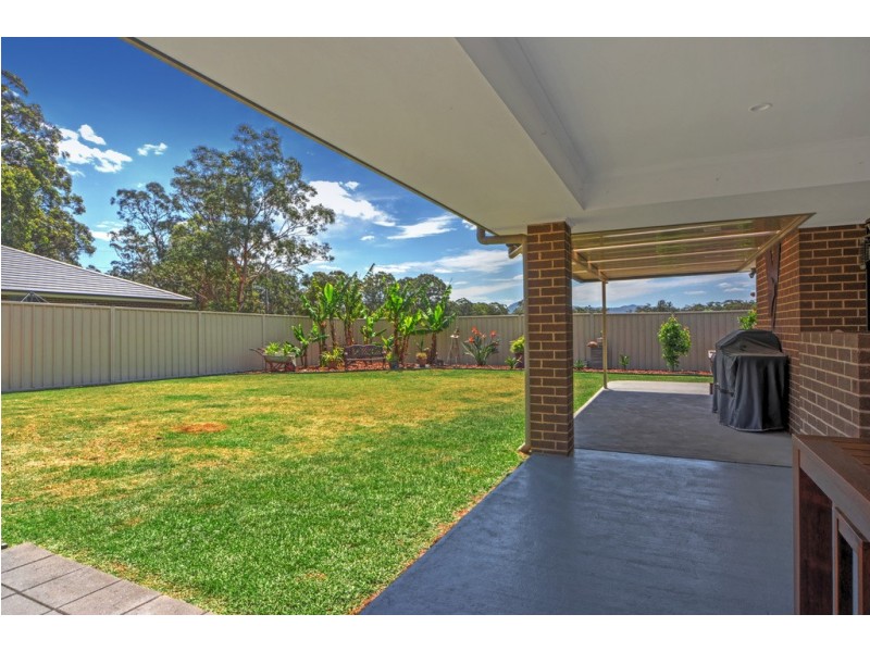 14 Coral Sea Drive, West Nowra NSW 2541