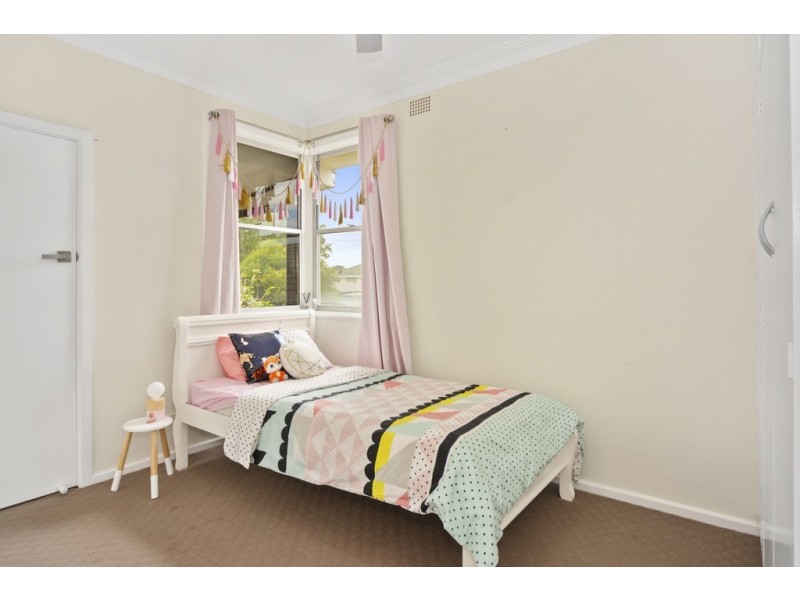 13 Shepherd Street, Nowra NSW 2541