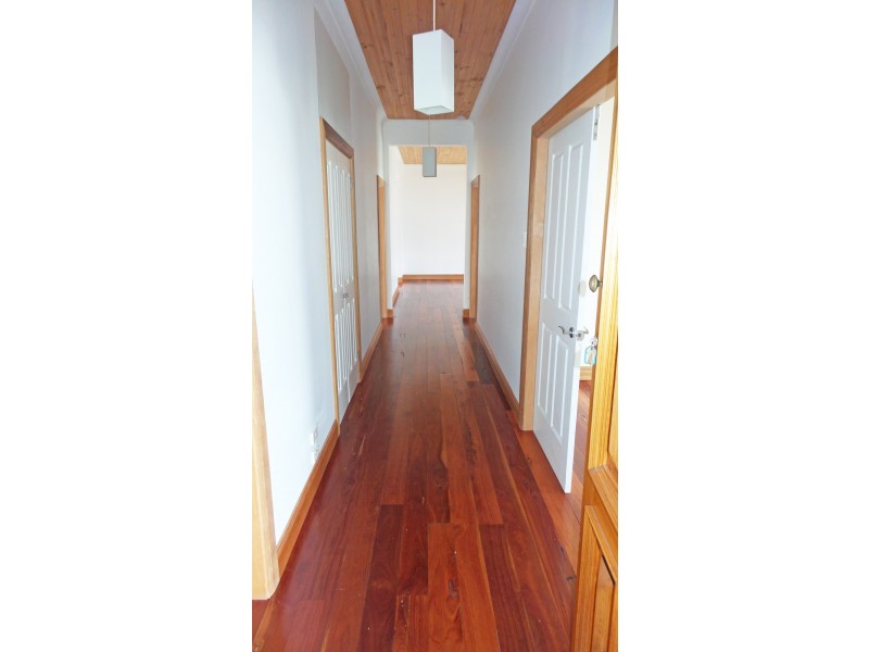 126 Osborne Street, Nowra NSW 2541