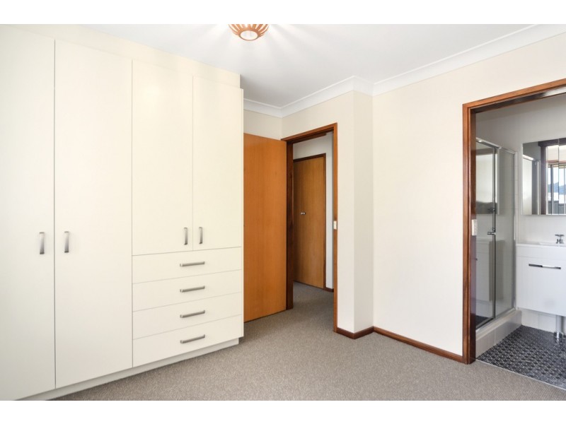 11/9 Harbour Boulevarde, Bomaderry NSW 2541