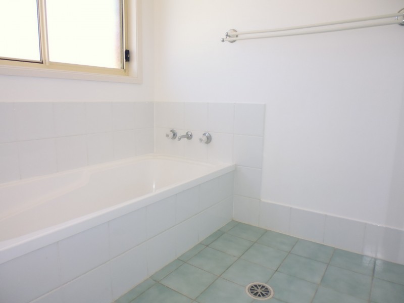 165 Rayleigh Drive, Worrigee NSW 2540
