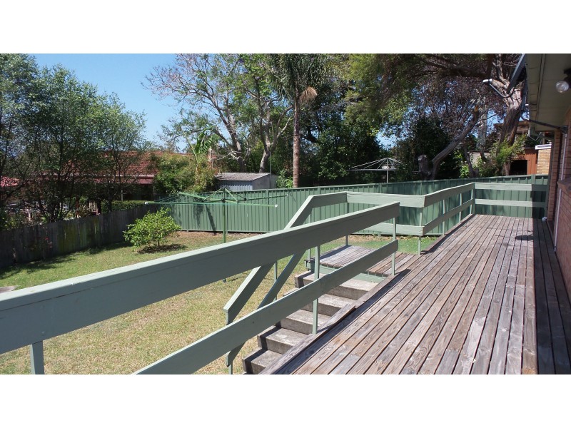 15 Elder Crescent, Nowra NSW 2541