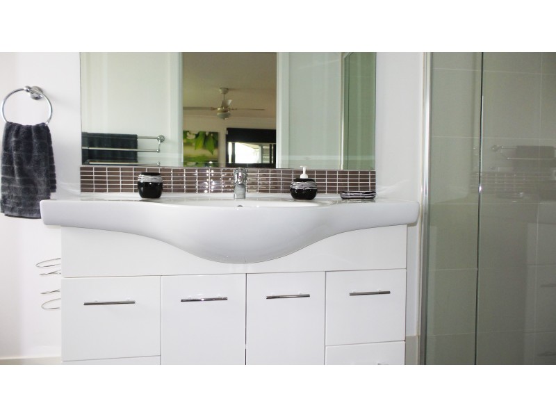 86 Albert Street, Nowra NSW 2541