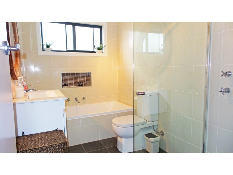 86 Albert Street, Nowra NSW 2541