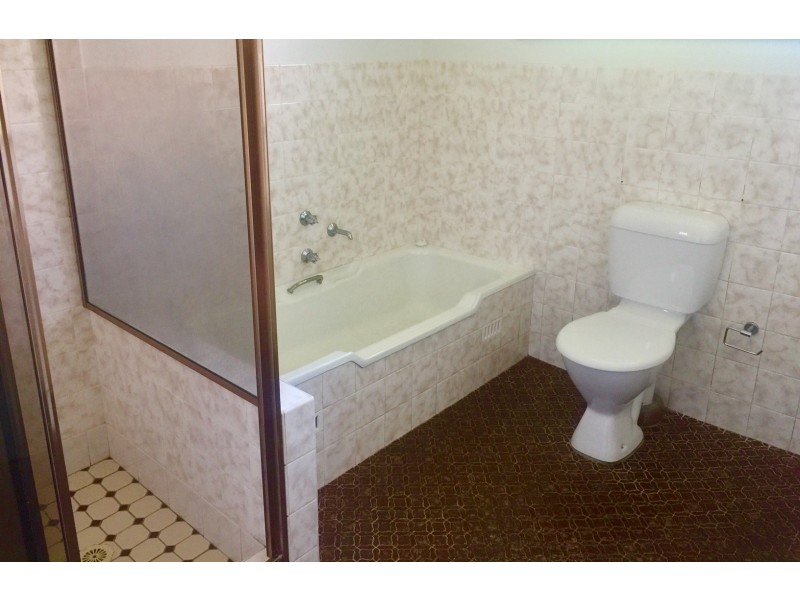 214 Illaroo Road, North Nowra NSW 2541