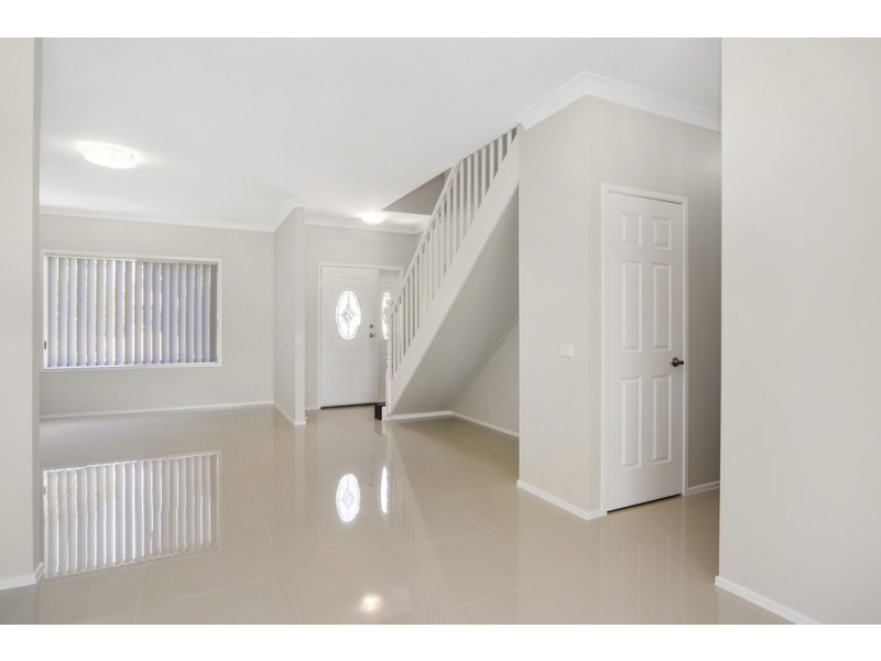 5/8a Rendal Avenue, North Nowra NSW 2541