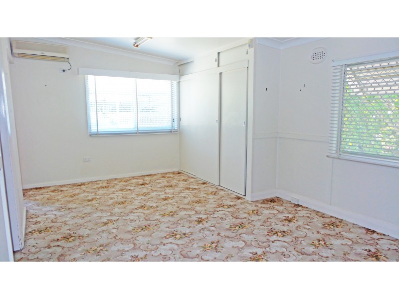 22 Hyam Street, Nowra NSW 2541