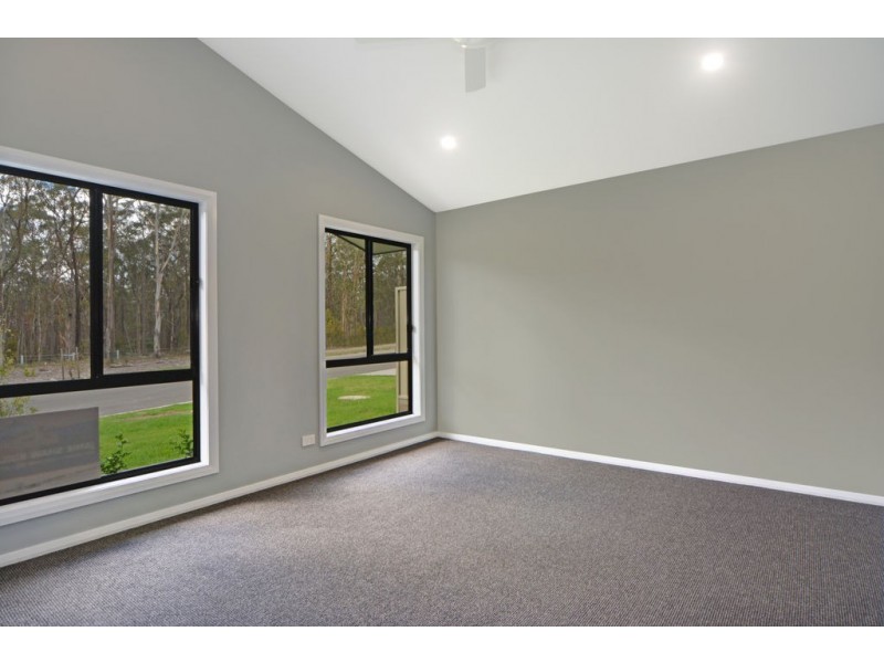 12 Alata Crescent, South Nowra NSW 2541