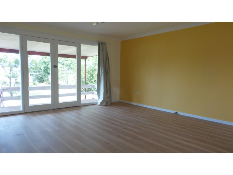 286 Princes Highway, Bomaderry NSW 2541