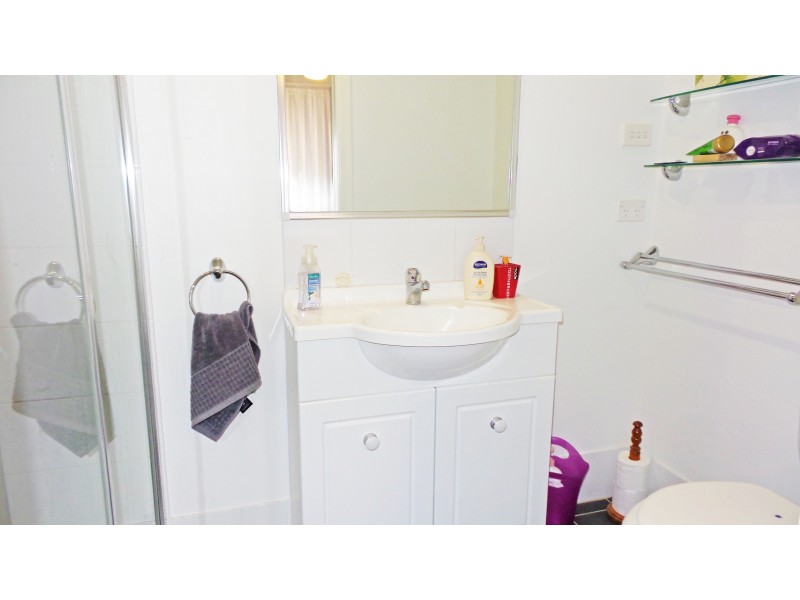 3 Gardenia Crescent, Bomaderry NSW 2541